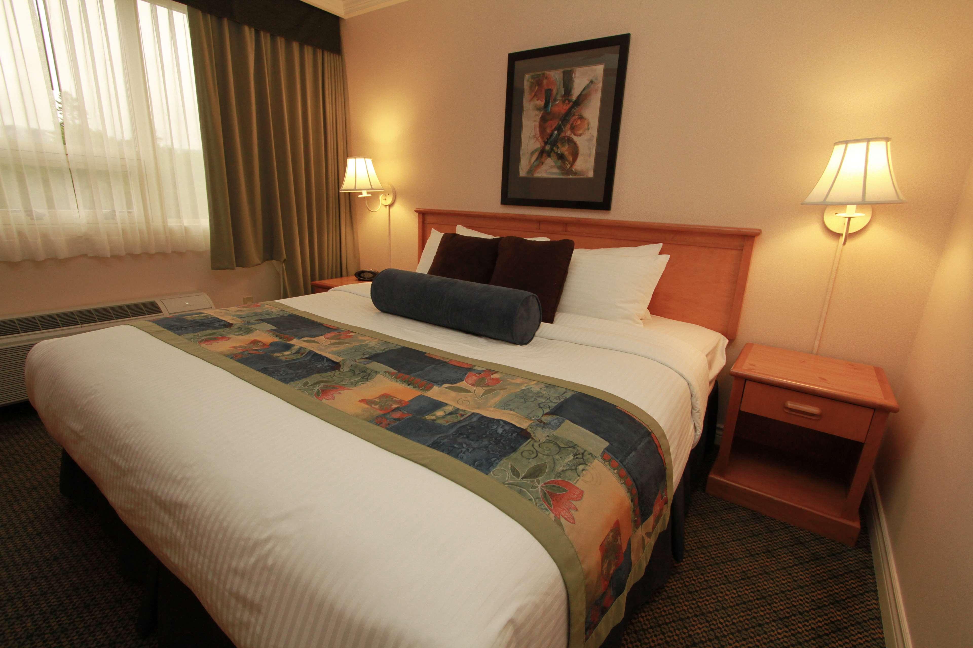 Best Western Plus Barclay Hotel Port Alberni Buitenkant foto