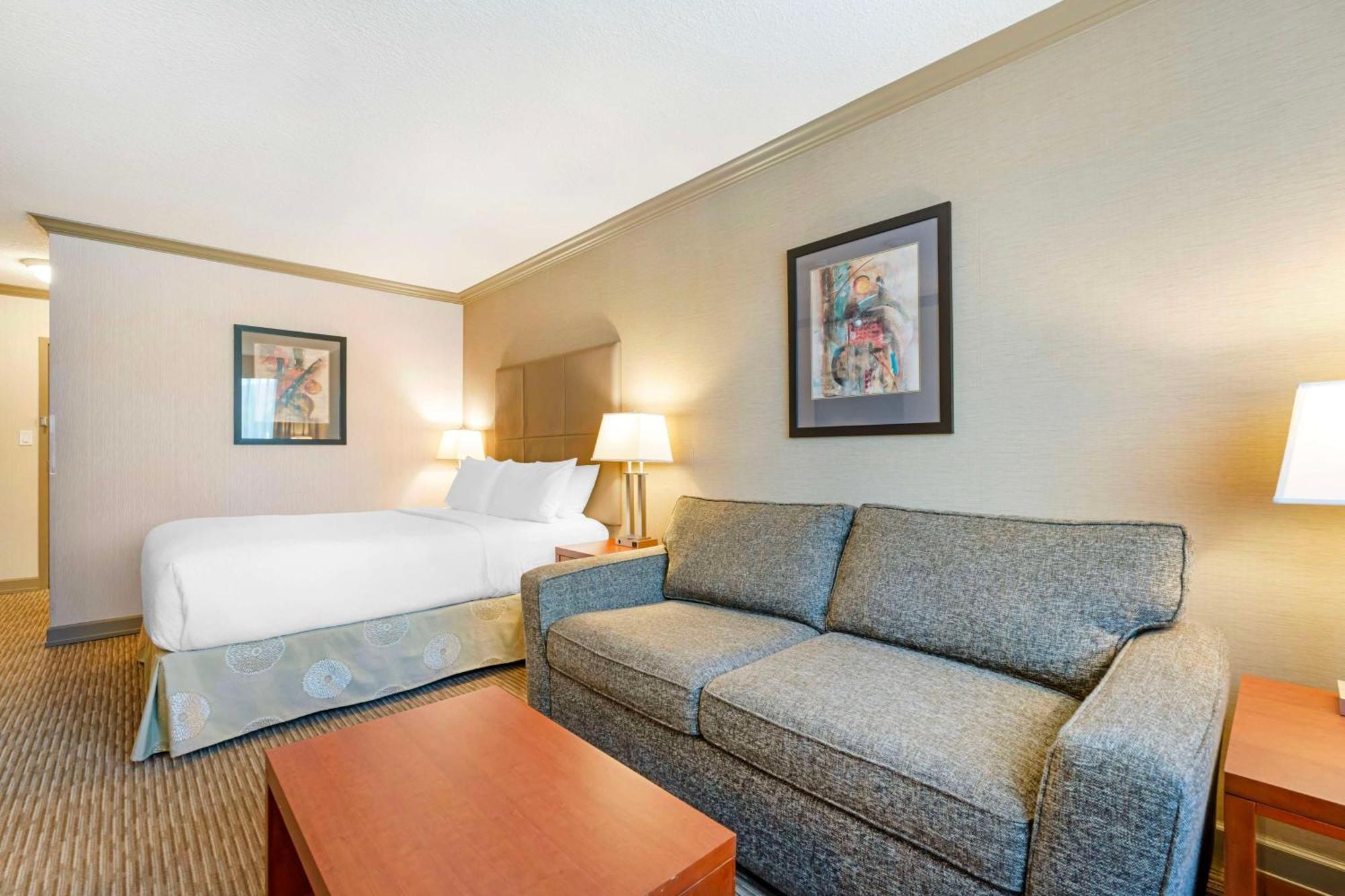 Best Western Plus Barclay Hotel Port Alberni Buitenkant foto