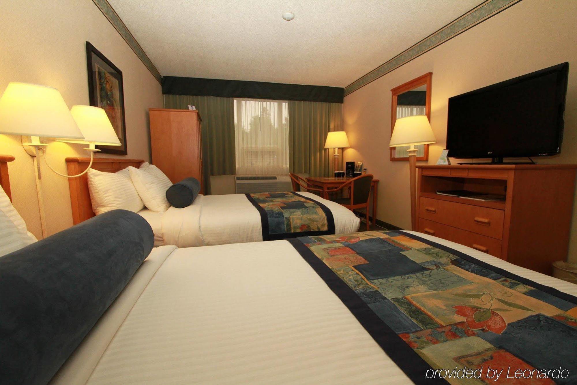 Best Western Plus Barclay Hotel Port Alberni Buitenkant foto