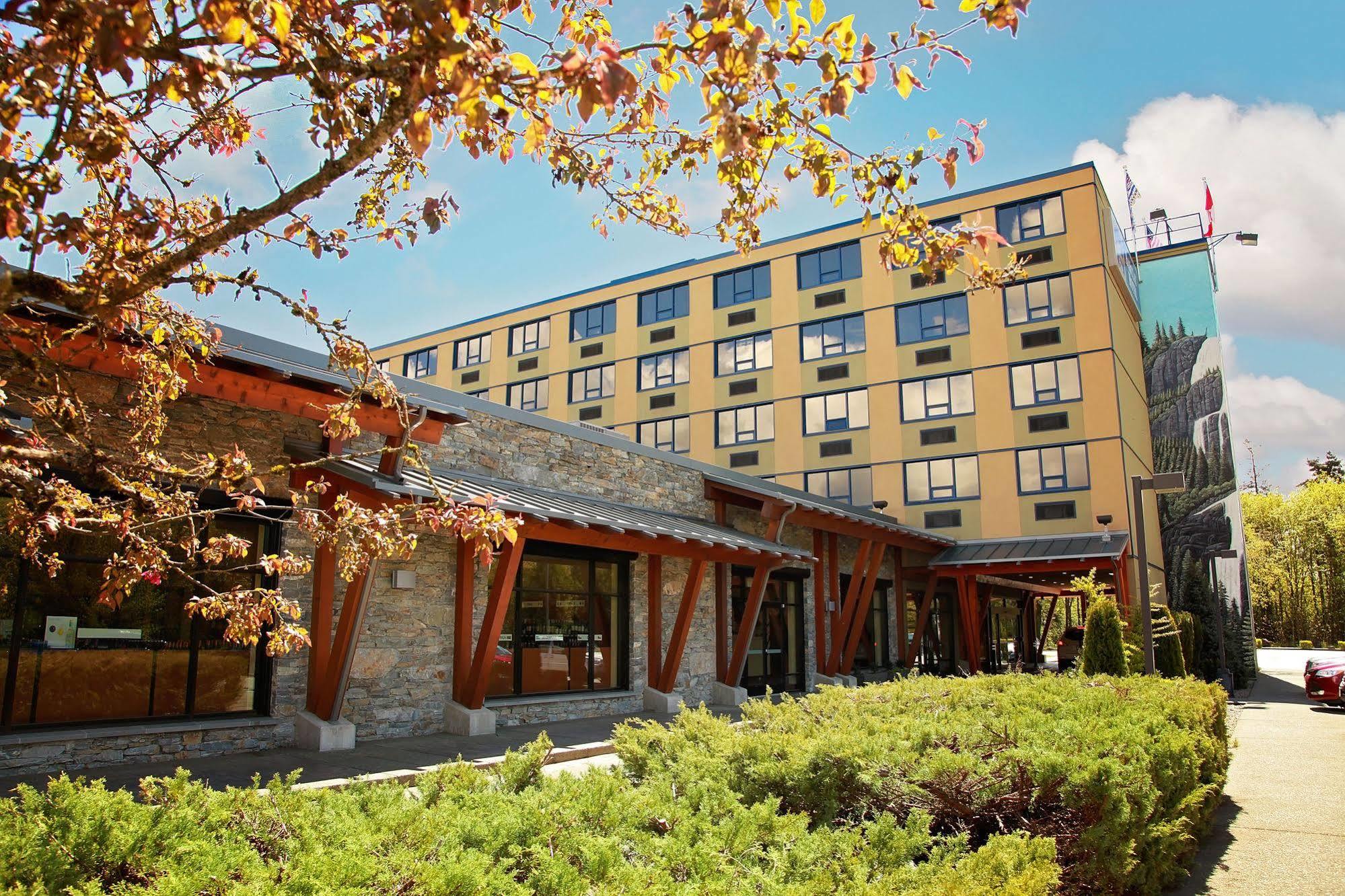 Best Western Plus Barclay Hotel Port Alberni Buitenkant foto